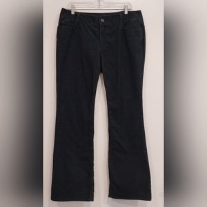 Eddie Bauer curvy narrow cord corduroys dark blue size 12 minimal stretch